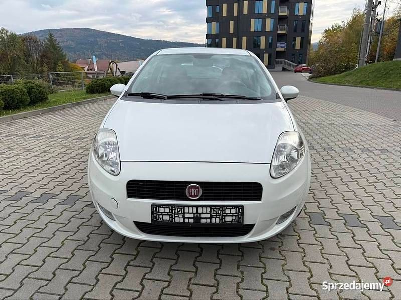 Używany Fiat Punto 2009 Biały Hatchback