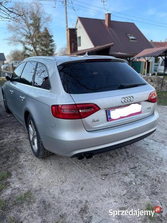 Używany Audi A4 2012 Srebrny Sedan/Limuzyna