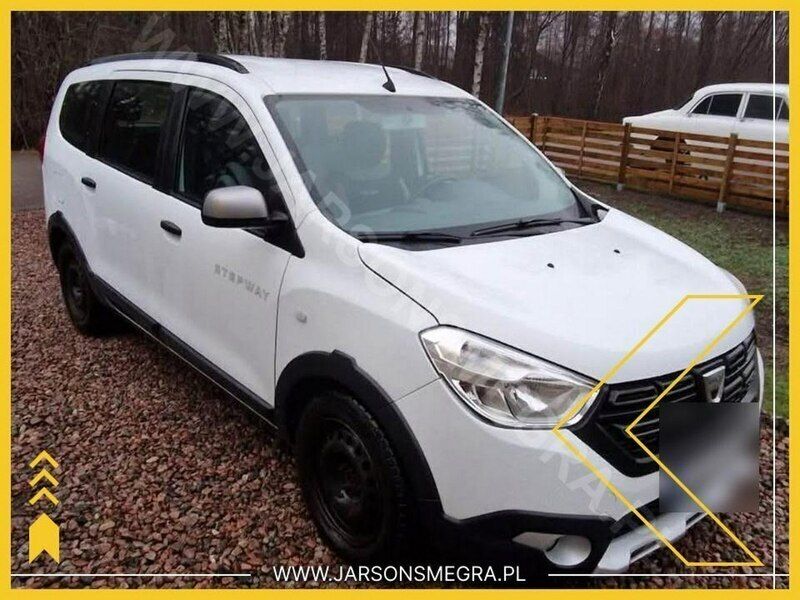 Biały Używany 2018 Dacia Lodgy Minivan | 25 900 zł (Dobra cena) - Obraz 1/4