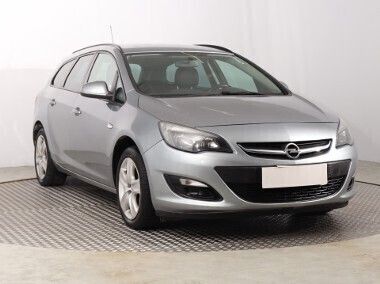Szary Używany 2012 Opel Astra Kombi | 21 499 zł (Dobra cena) - Obraz 1/4