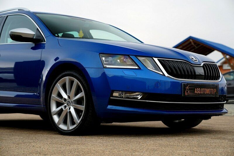 Używany Skoda Octavia 184 KM (135 kW) 2019 Niebieski (metalik) Sedan/Limuzyna