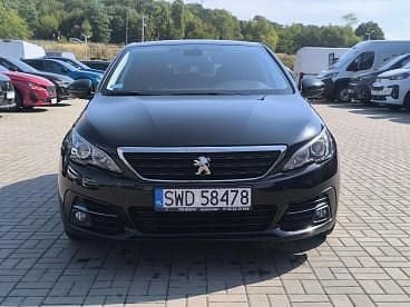 Używany Peugeot 308 Business-Line 110 KM (80 kW) 2018 Czarny
