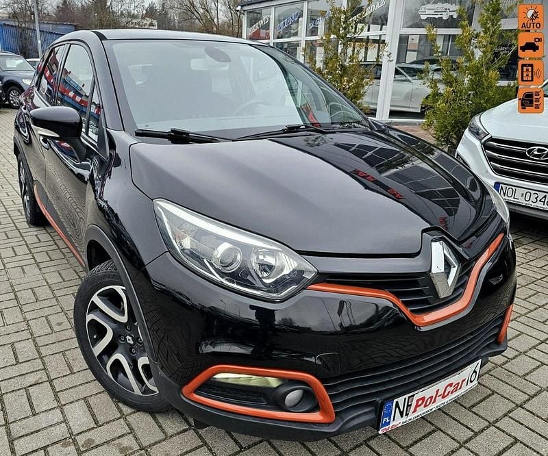 Używany Renault Captur 90 KM (66 kW) 2013 Czarny (metalik) SUV