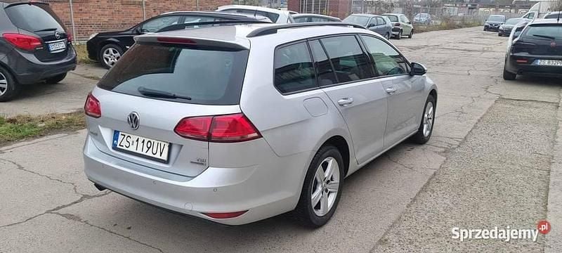 Używany VW Golf VII 2014 Srebrny Kombi