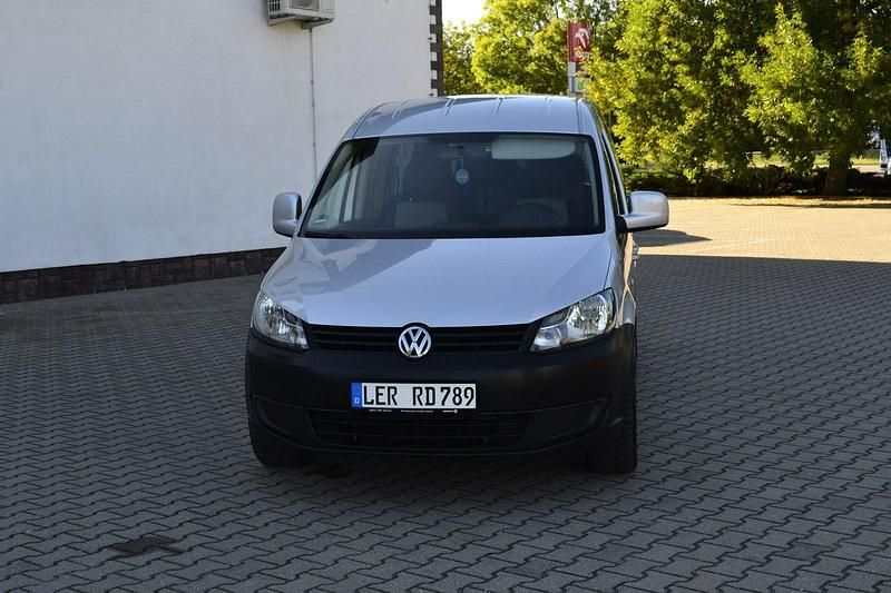 Używany VW Caddy 102 KM (75 kW) 2012 Srebrny (metalik) Minivan
