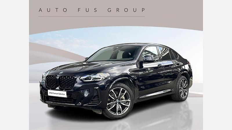 Czarny carbon m metalizowany Używany 2024 BMW X4 Shadowline SUV | 242 900 zł (Dość drogi) - Obraz 1/3