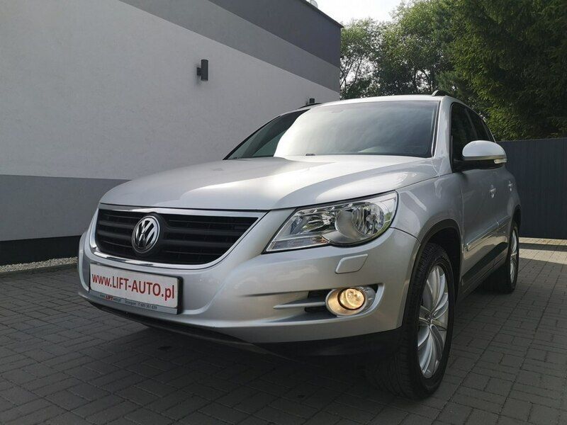 Srebrny Używany 2008 VW Tiguan SUV | 34 900 zł (Drogi) - Obraz 1/4