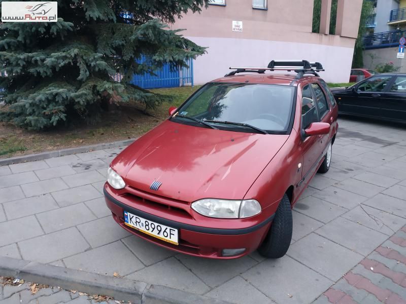 Używany Fiat Palio 75 KM (55 kW) 2000 Bordowy (metalik) Sedan/Limuzyna