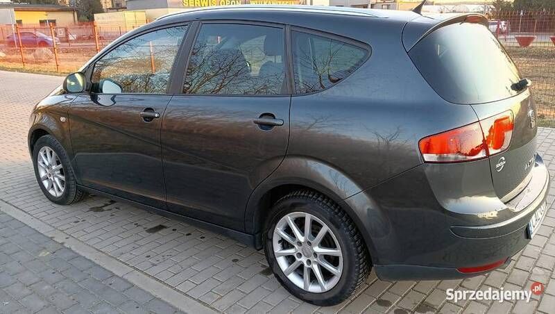 Szary Używany 2010 Seat Altea XL Minivan | 21 300 zł (Drogi) - Obraz 1/4