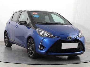 Używany Toyota Yaris 112 KM (82 kW) 2017 Niebieski Hatchback