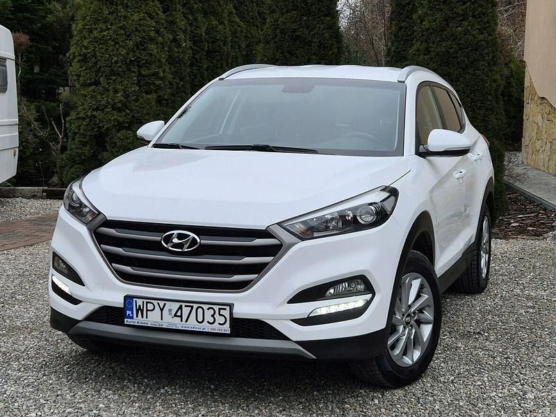 Używany Hyundai Tucson 136 KM (100 kW) 2016 Biały SUV