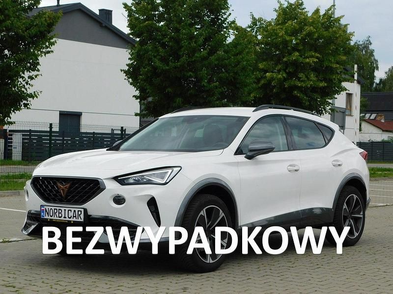 Biały (metalik) Używany 2024 Cupra Formentor SUV | 114 444 zł (Dobra cena) - Obraz 1/4