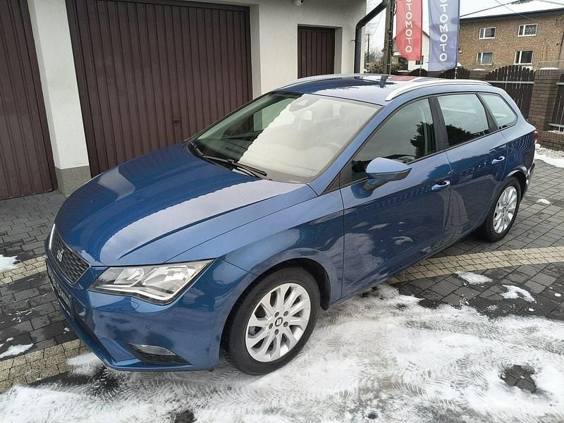 Używany Seat Leon 105 KM (77 kW) 2014 Niebieski (metalik) Kombi