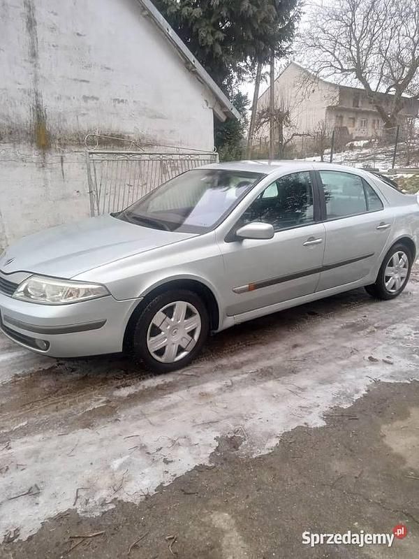 Używany Renault Laguna II 2001 Srebrny Hatchback