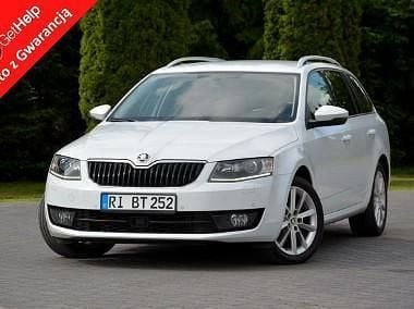 Biały Używany 2016 Skoda Octavia Kombi | 46 900 zł (Dobra cena) - Obraz 1/4
