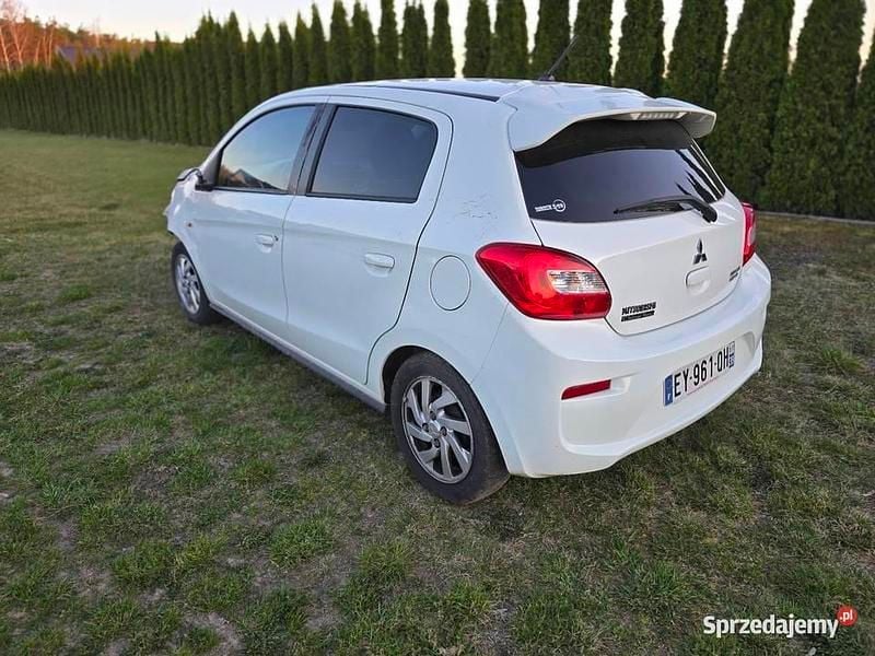 Biały Używany 2018 Mitsubishi Space Star Hatchback | 7999 zł - Obraz 1/4