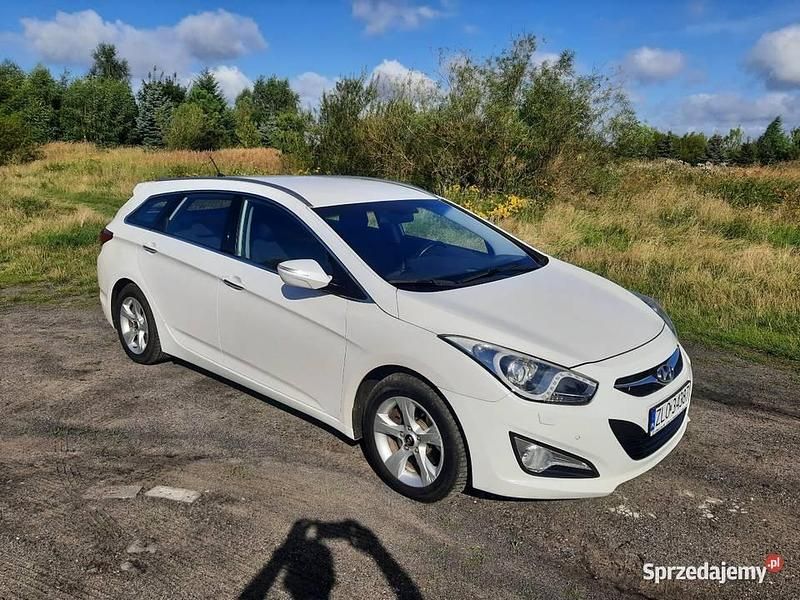 Używany Hyundai i40 2013 Biały Kombi