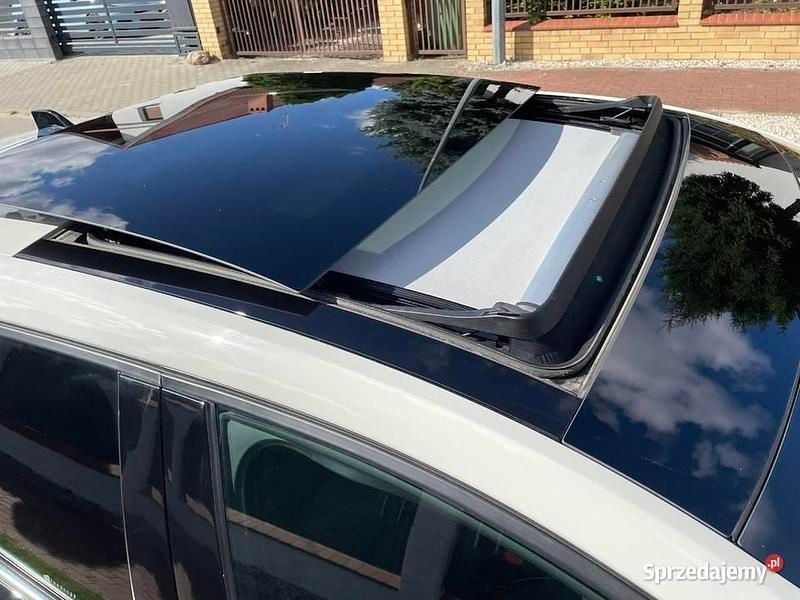 Czarny Używany 2023 Renault Captur SUV | 77 500 zł (Uczciwa cena) - Obraz 1/4