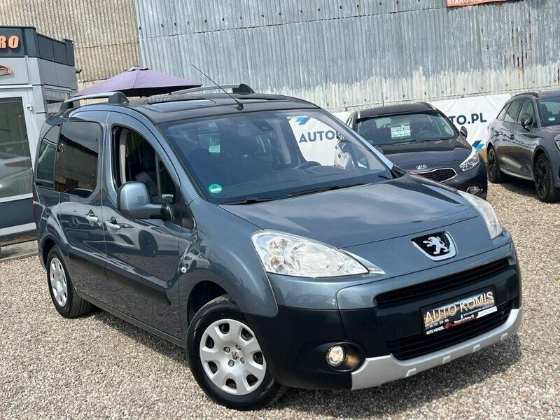 Używany Peugeot Partner 110 KM (80 kW) 2009 Szary (metalik) Minivan