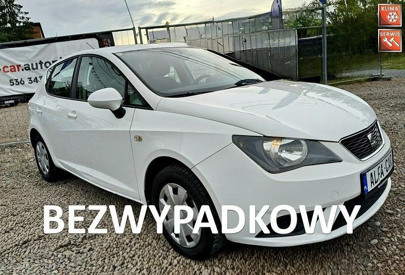 Biały Używany 2015 Seat Ibiza Hatchback | 18 700 zł (Dobra cena) - Obraz 1/4