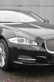 Używany Jaguar XJ 275 KM (202 kW) 2012 Czarny Sedan/Limuzyna