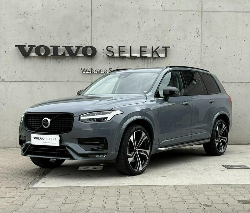 Niebieski ciemny (metalik) Używany 2023 Volvo XC90 SUV | 299 900 zł - Obraz 1/4