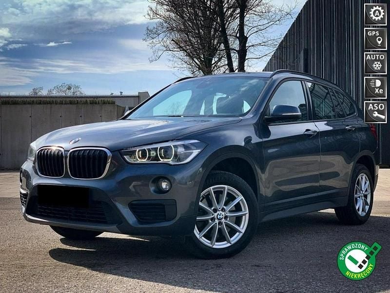 Używany BMW X1 190 KM (139 kW) 2018 Szary SUV