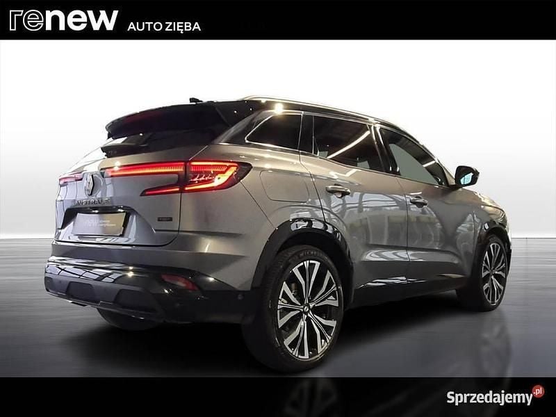 Używany Renault Austral Iconic 130 KM (95 kW) 2023 Grafitowy SUV