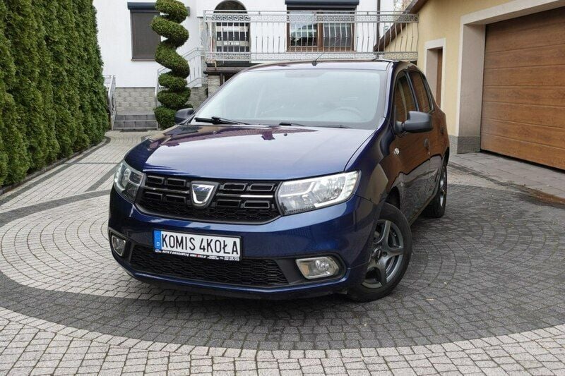 Granatowy Używany 2018 Dacia Sandero Hatchback | 26 900 zł (Uczciwa cena) - Obraz 1/4