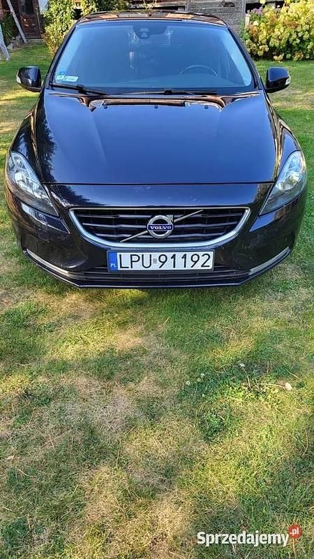 Używany Volvo V40 2015 Sedan/Limuzyna