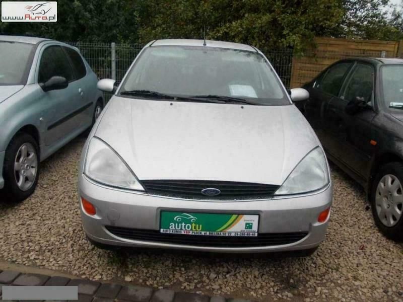 Srebrny (metalik) Używany 2000 Ford Focus Sedan/Limuzyna | 6900 zł (Drogi) - Obraz 1/4
