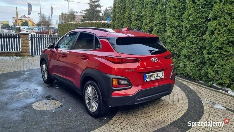 Używany Hyundai Kona 120 KM (88 kW) 2019 Bordowy (metalik) SUV