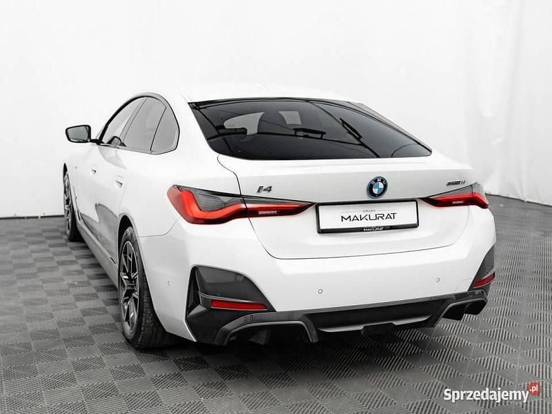 Używany BMW i4 M Sport 400 kW (544 KM) 2023 Biały Sedan/Limuzyna