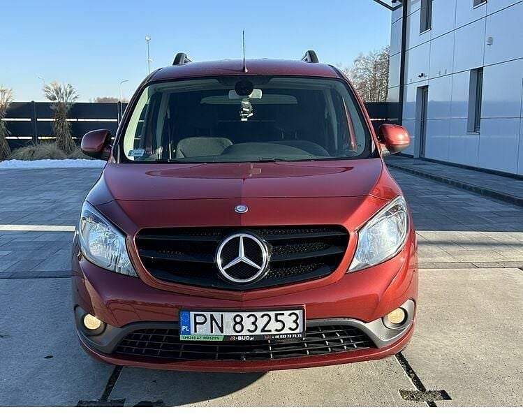 Używany Mercedes Citan 111 110 KM (80 kW) 2017 Inny kolor Minivan