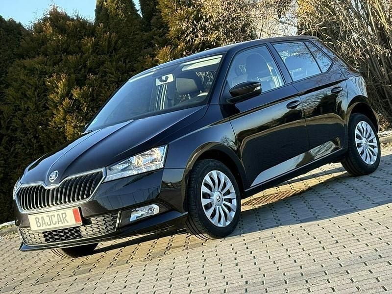 Używany Skoda Fabia 2020 Czarny Hatchback