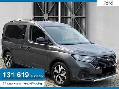 Szary Używany 2024 Ford Tourneo Kombi | 161 891 zł (Uczciwa cena) - Obraz 1/2