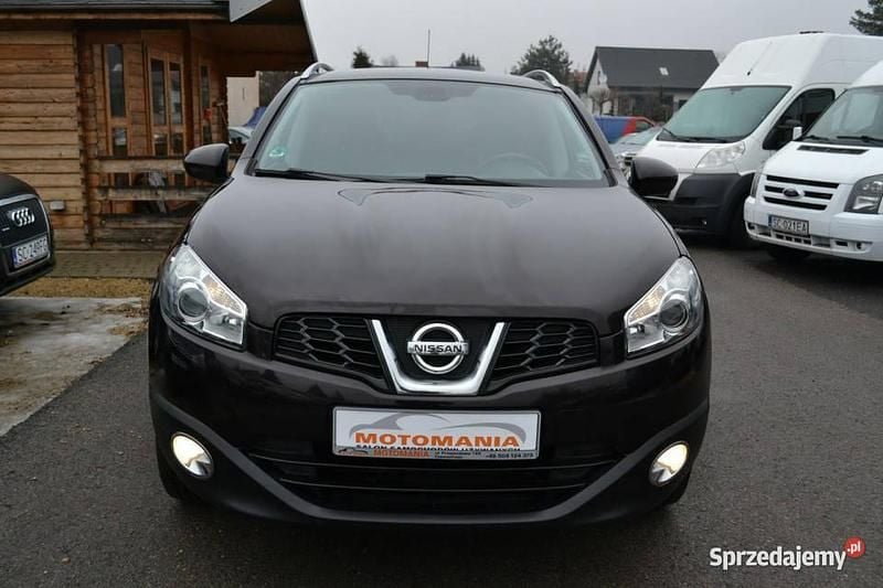 Fioletowy Używany 2011 Nissan Qashqai SUV | 32 900 zł (Uczciwa cena) - Obraz 1/4