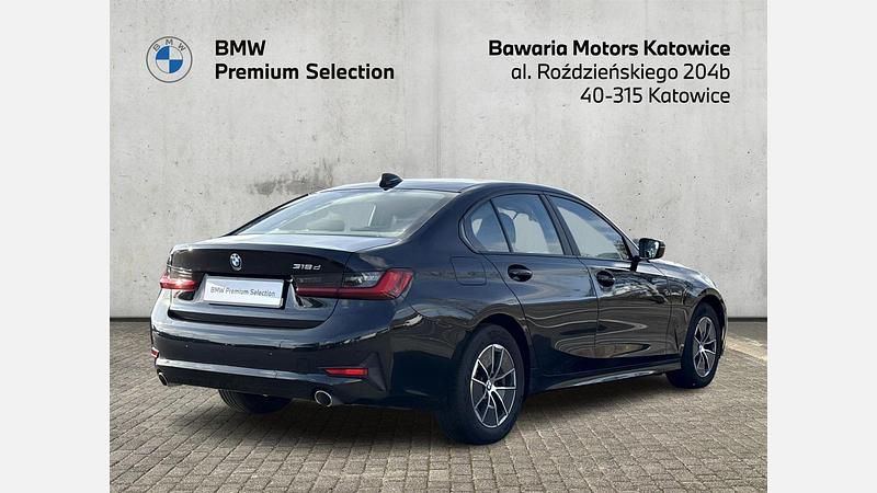Używany BMW 318 Advantage 150 KM (110 kW) 2021 Czarny szafir metalizowany Sedan/Limuzyna