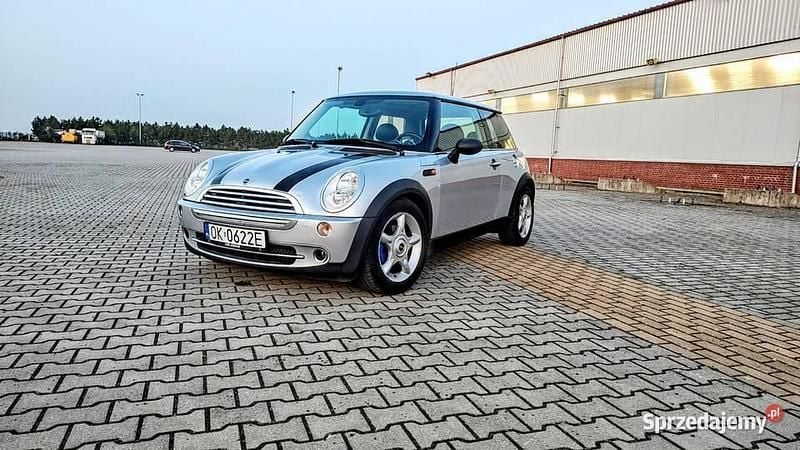 Używany Mini Cooper 2005 Srebrny Hatchback