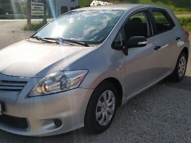 Srebrny Używany 2011 Toyota Auris Hatchback | 20 900 zł (Dobra cena) - Obraz 1/4