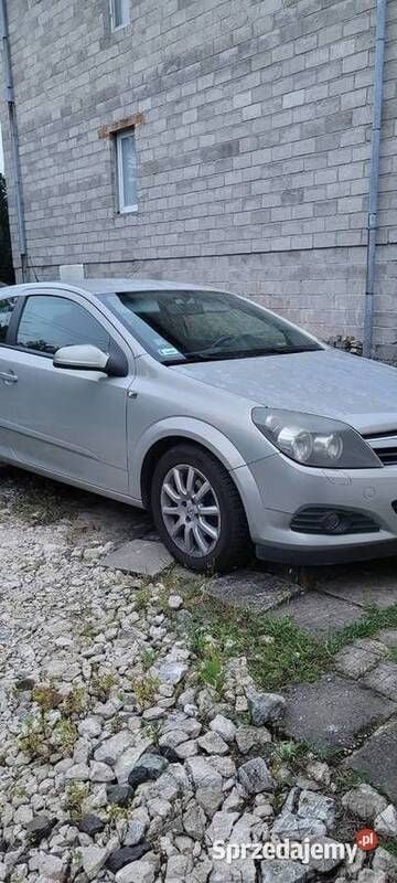 Używany Opel Astra GTC 105 KM (77 kW) 2005