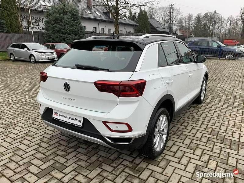 Używany 2022 VW T-Roc Style SUV | 111 900 zł (Uczciwa cena) - Obraz 1/4