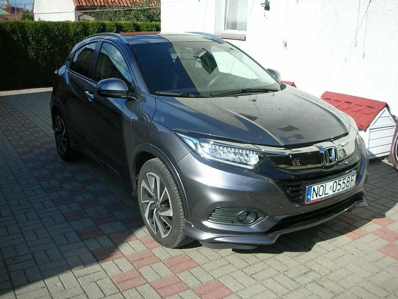 Szary Używany 2020 Honda HR-V SUV | 85 200 zł (Uczciwa cena) - Obraz 1/4