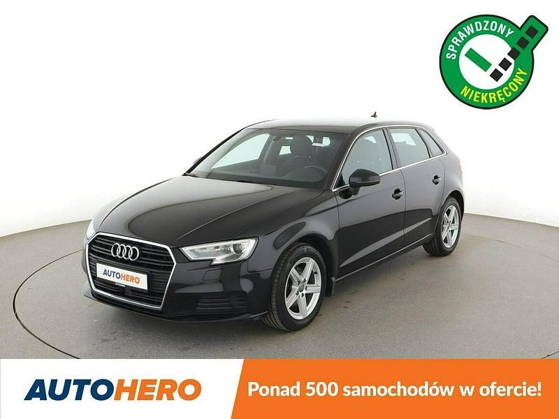 Czarny Używany 2018 Audi A3 Hatchback | 50 600 zł (Super Cena) - Obraz 1/3