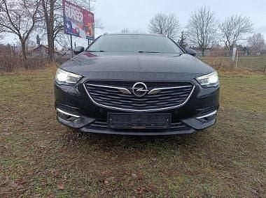 Czarny Używany 2019 Opel Insignia Sport Kombi | 39 900 zł (Uczciwa cena) - Obraz 1/4