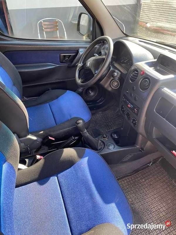 Używany 2003 Peugeot Partner Minivan | 5000 zł (Uczciwa cena) - Obraz 1/4
