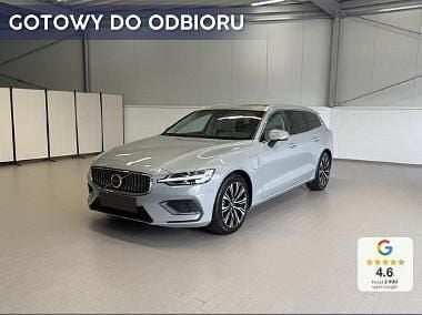 Inny kolor Nowe 2025 Volvo V60 Plus Kombi | 245 300 zł (Drogi) - Obraz 1/4
