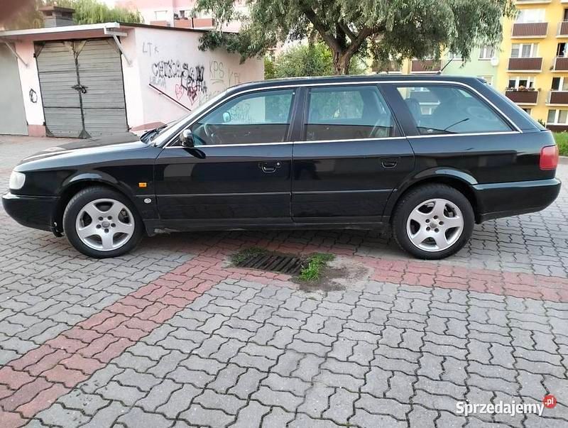 Czarny Używany 1996 Audi A6 Kombi | 4500 zł - Obraz 1/4
