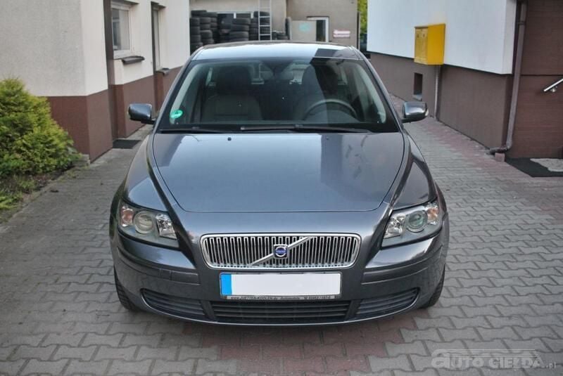 Szary Używany 2004 Volvo V50 Kombi | 9900 zł (Uczciwa cena) - Obraz 1/4