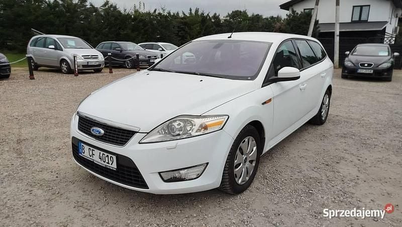 Biały Używany 2008 Ford Mondeo Kombi | 13 900 zł (Uczciwa cena) - Obraz 1/4